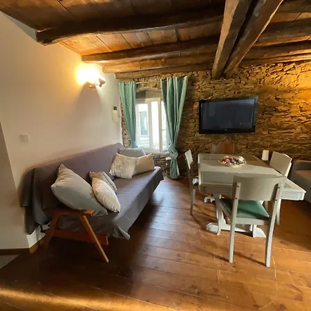 La Charmante **** Maison Cap Corse, Tomino Buitenkant foto